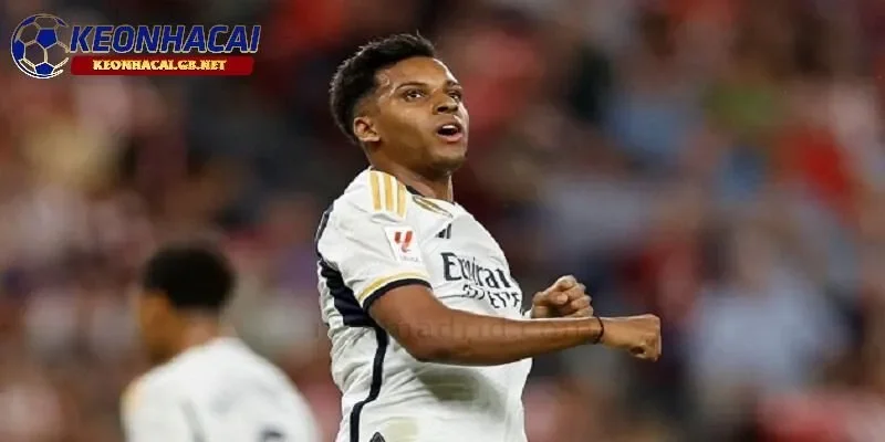 Rodrygo suy nghĩ rời khỏi Real Madrid khi không còn được trọng dụng Rodrygo suy nghĩ rời khỏi Real Madrid khi không còn được trọng dụng
